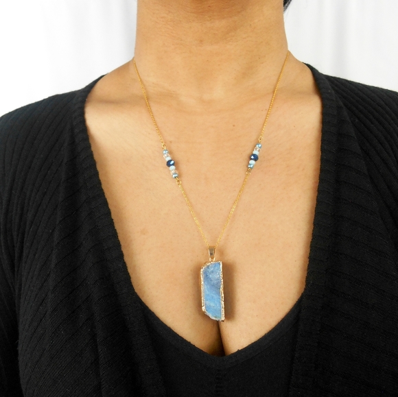 Golden Plated Natural Crackle Necklace - Picture 3 of 8